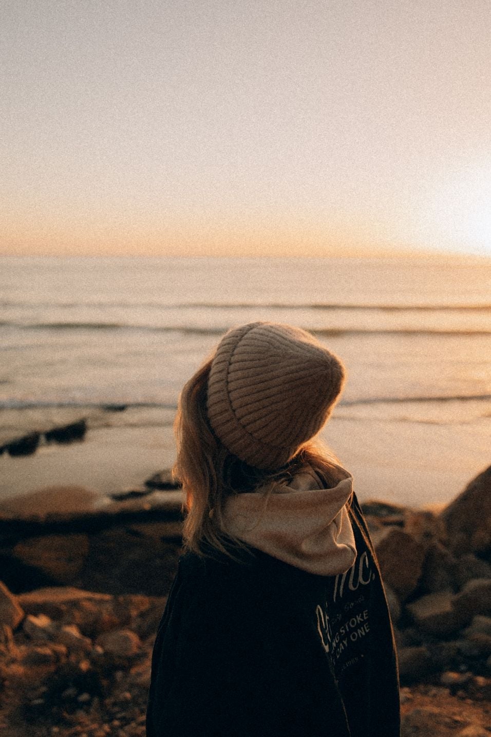 Rib Fluffy Beanie - Cookie