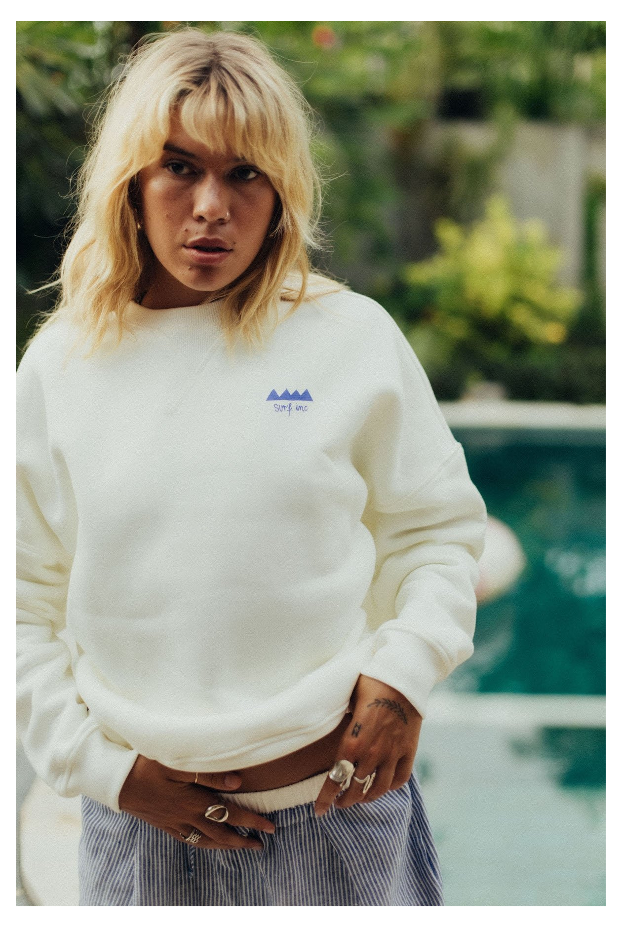 Aqua Sweat - Vintage White