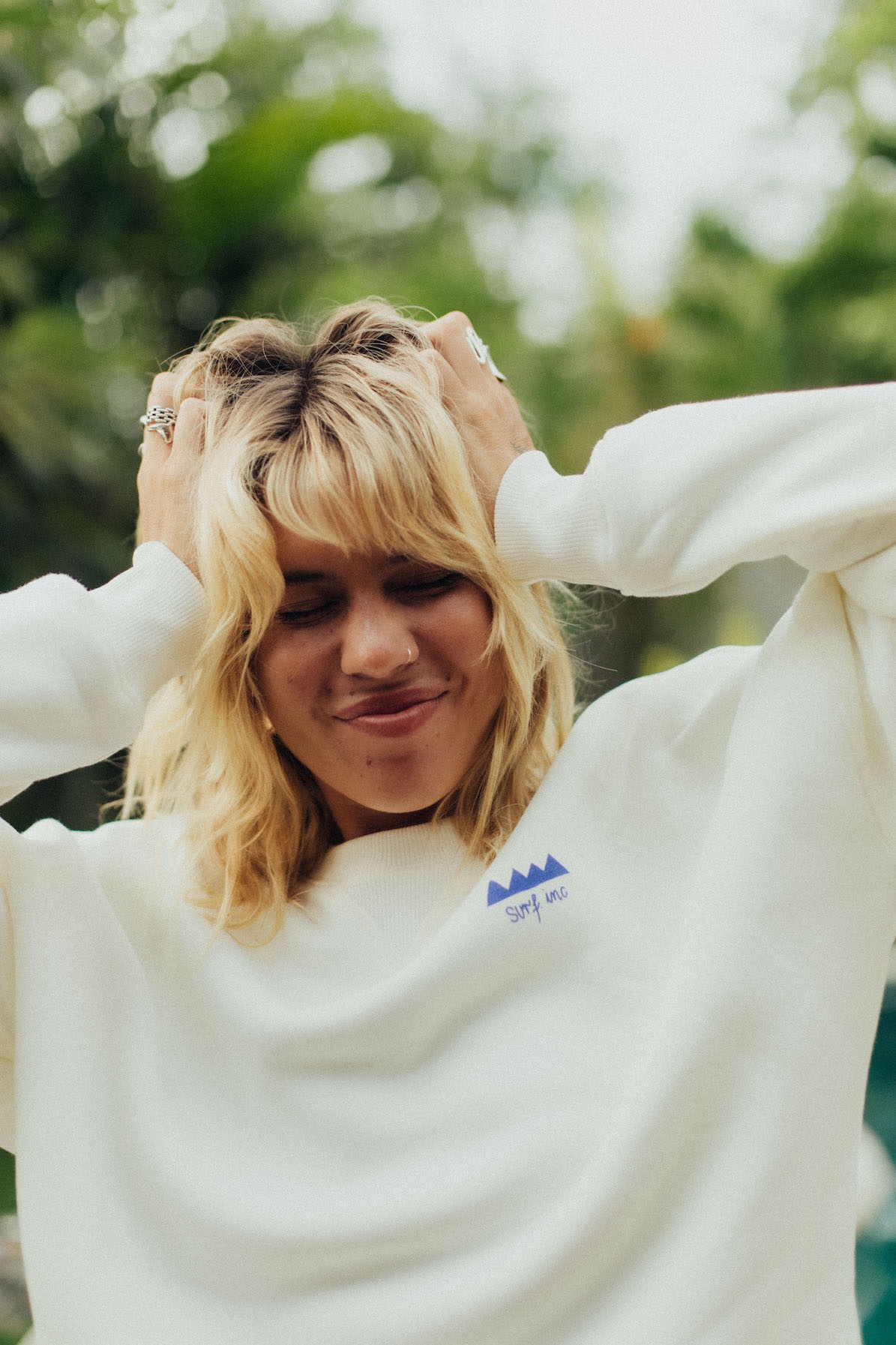 Aqua Sweat - Vintage White