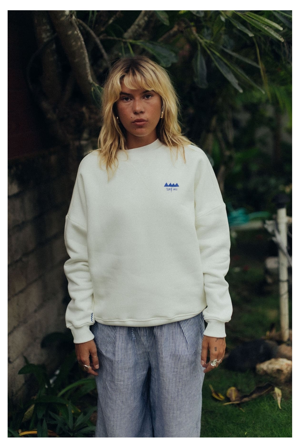 Aqua Sweat - Vintage White