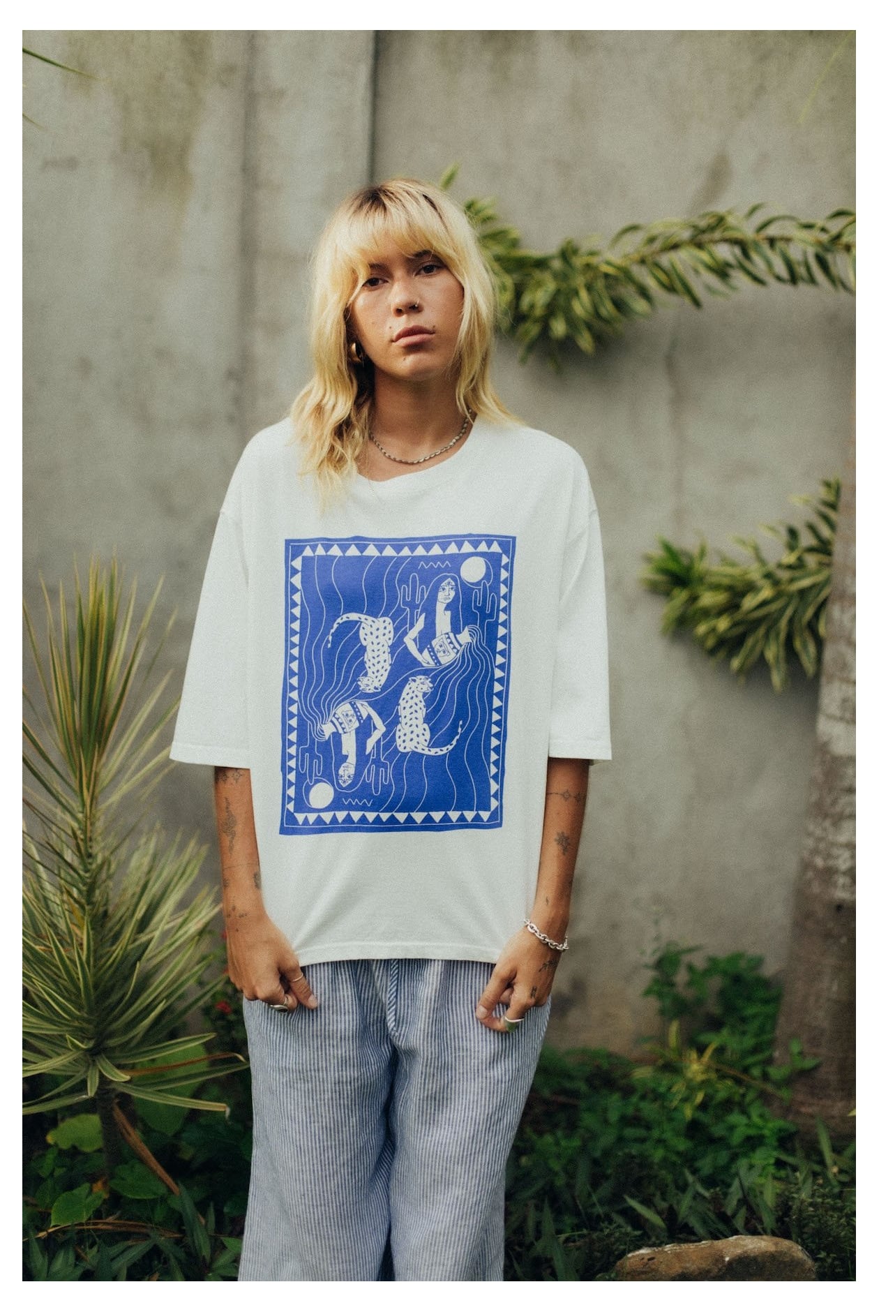 Aqua Box Tee - Vintage White