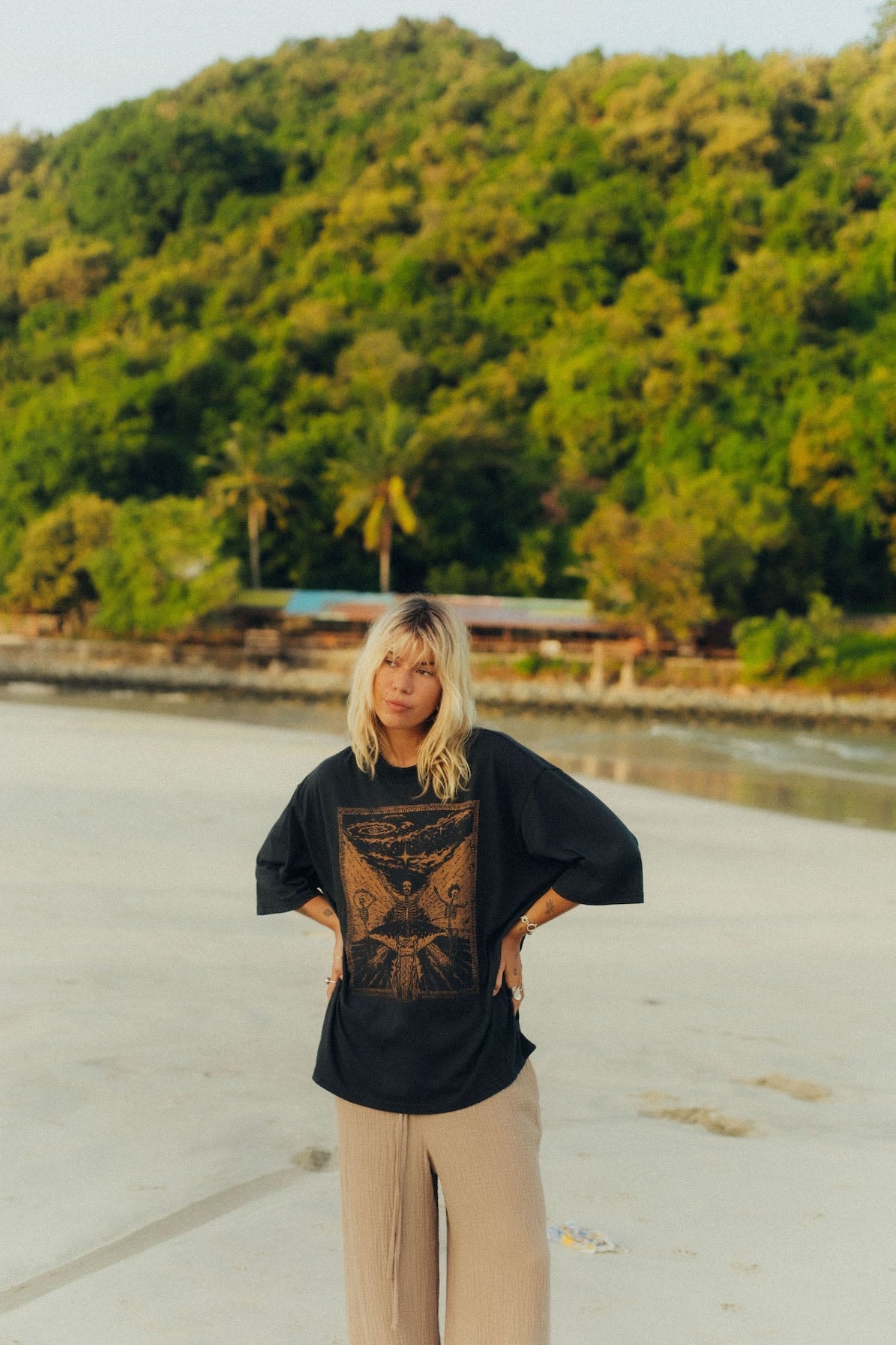 Danse Macabre Box Tee - Acid Black