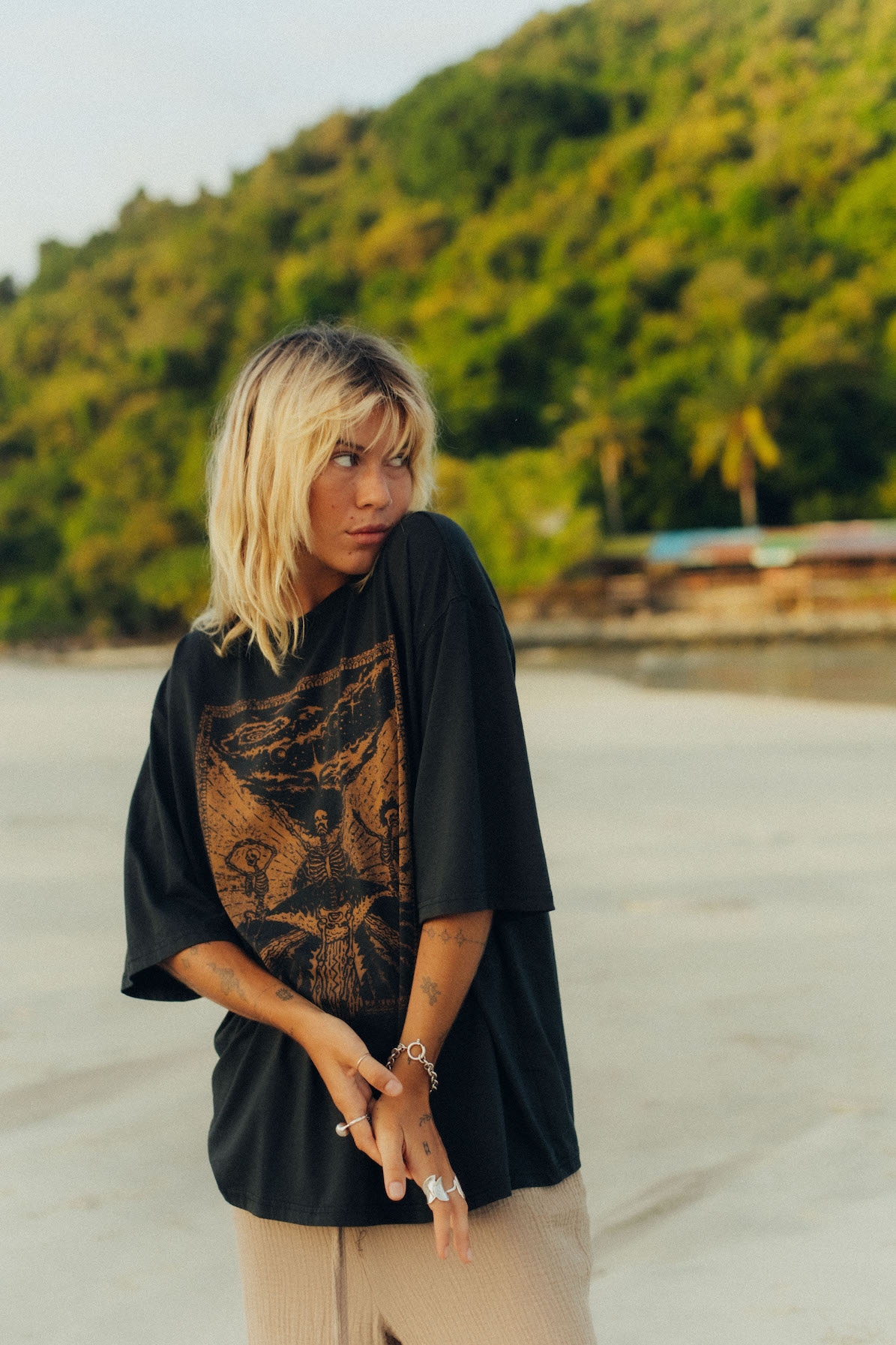 Danse Macabre Box Tee - Acid Black