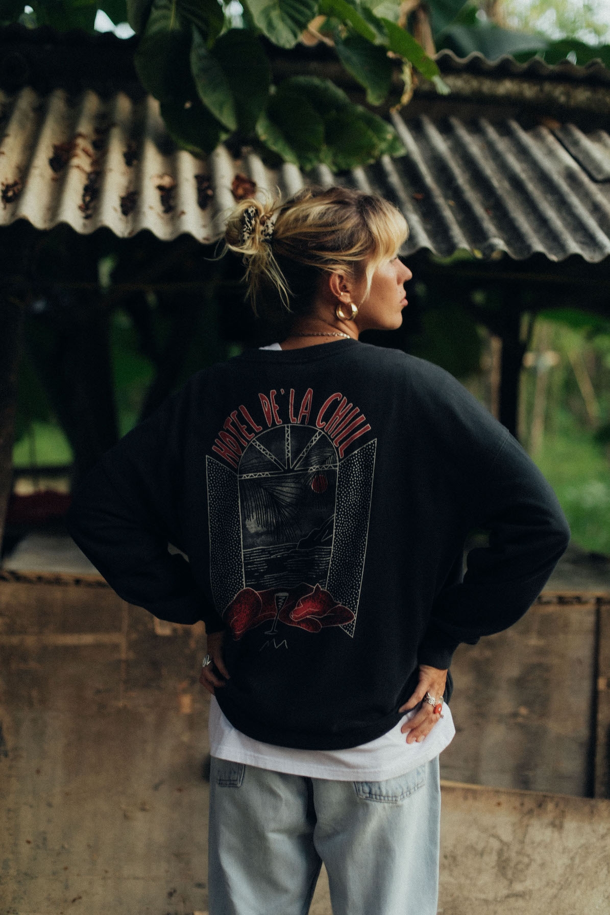 De'La Chill LS - Acid Black De'La Chill LS - Acid Black