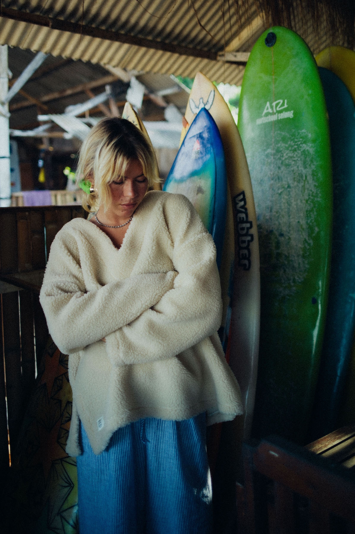 V Collar Sherpa Sweat - Vintage White