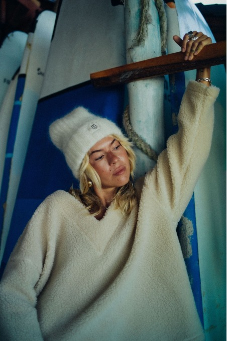 Sweatshirt mit V-Ausschnitt und Sherpa-Futter – Vintage White Sweatshirt mit V-Ausschnitt und Sherpa-Futter – Vintage White