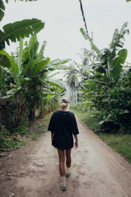 The Suner Tee - Acid Black The Suner Tee - Acid Black