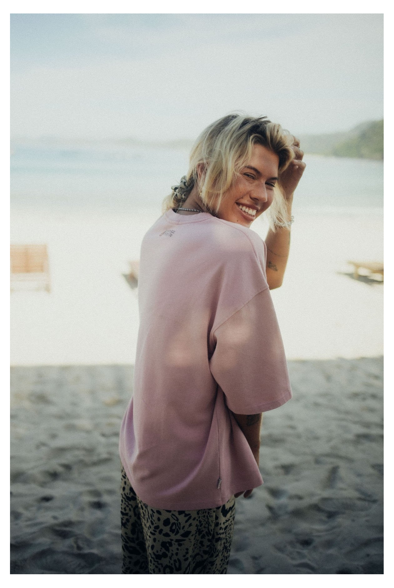 Wave Aperitivo Tee - Pink Kush Wave Aperitivo Tee - Pink Kush