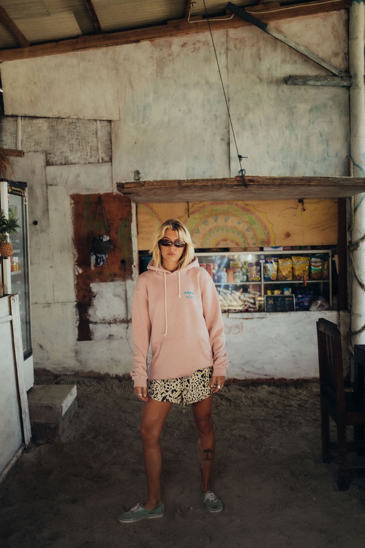 Mad Company Hoodie - Pink Kush