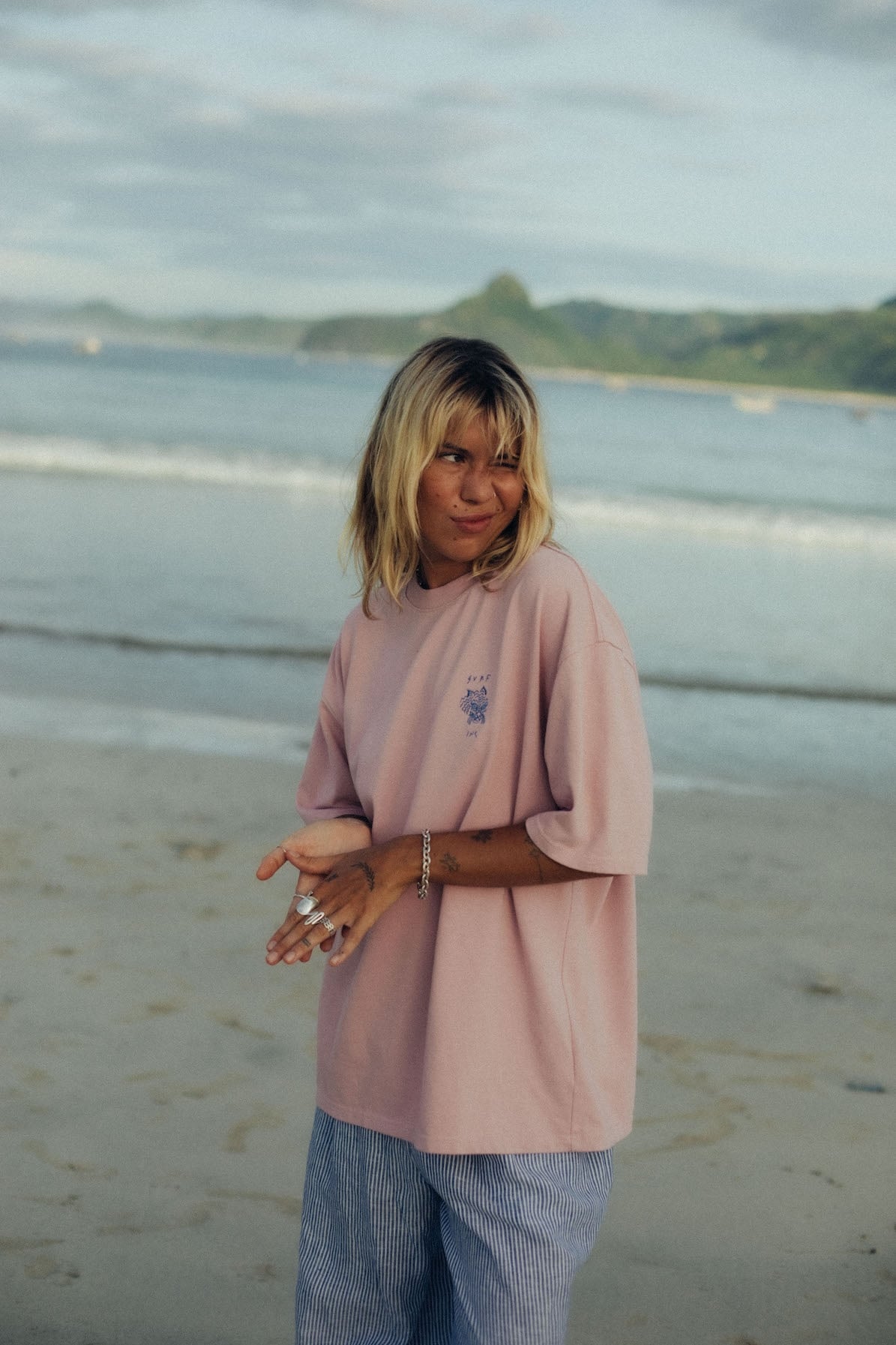 Wave Tiger Tee - Pink Kush