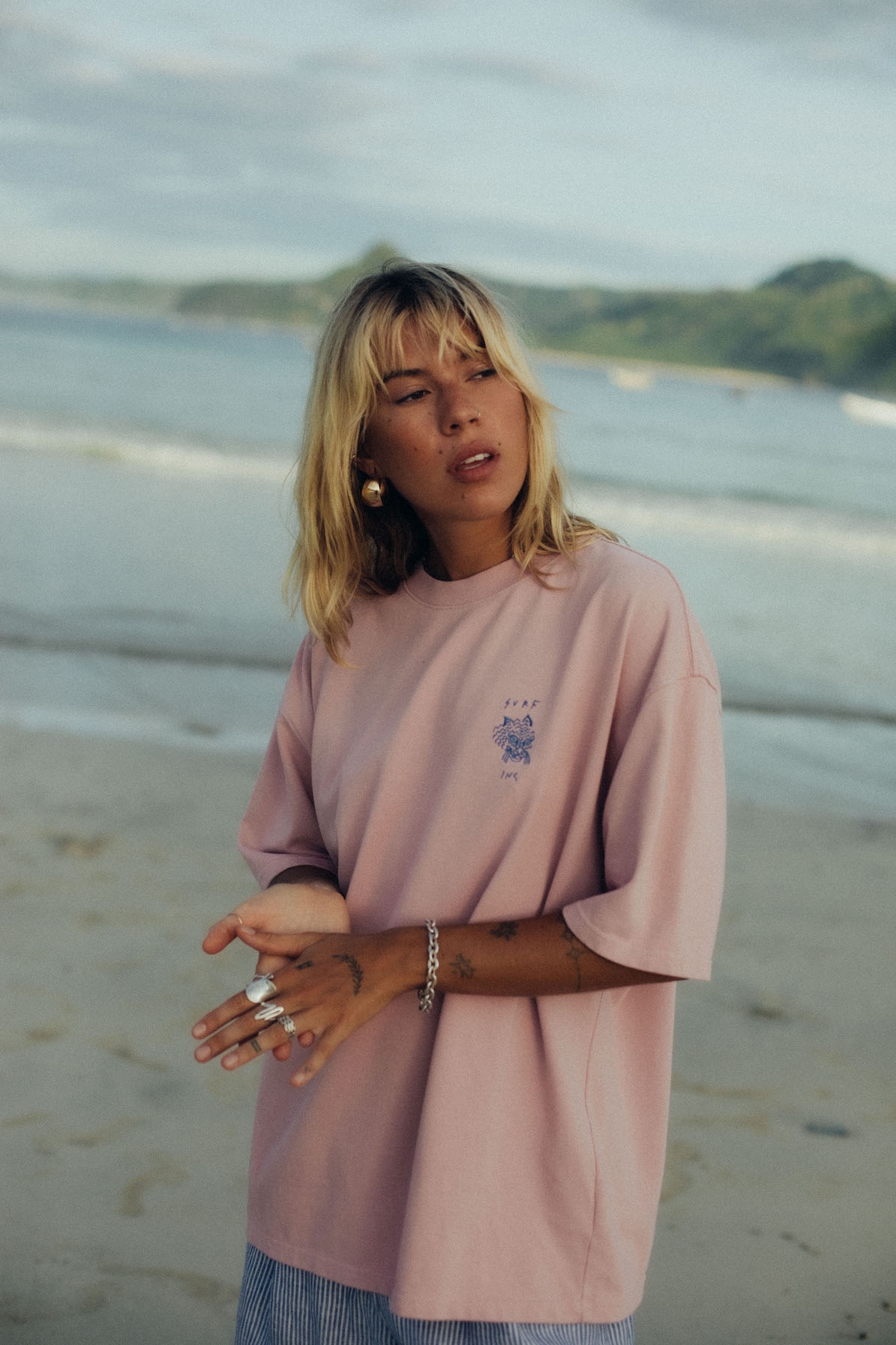 Wave Tiger Tee - Pink Kush