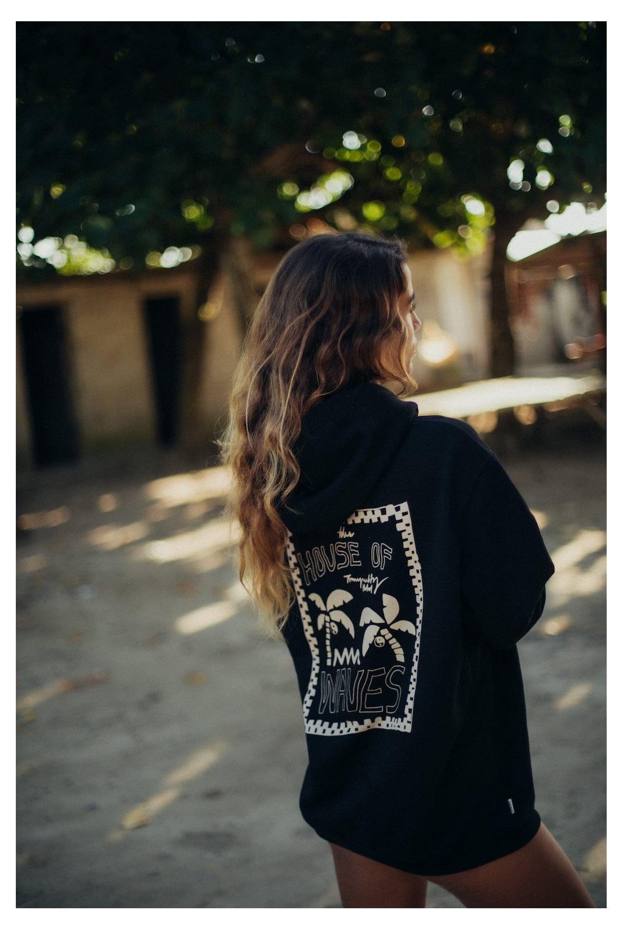 House Of Waves Hoodie - Space Black House Of Waves Hoodie - Space Black