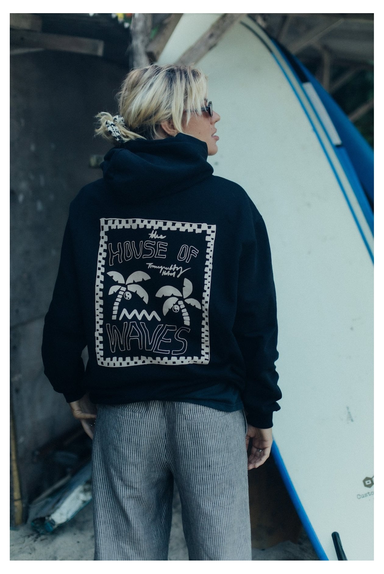 House Of Waves Hoodie - Space Black House Of Waves Hoodie - Space Black