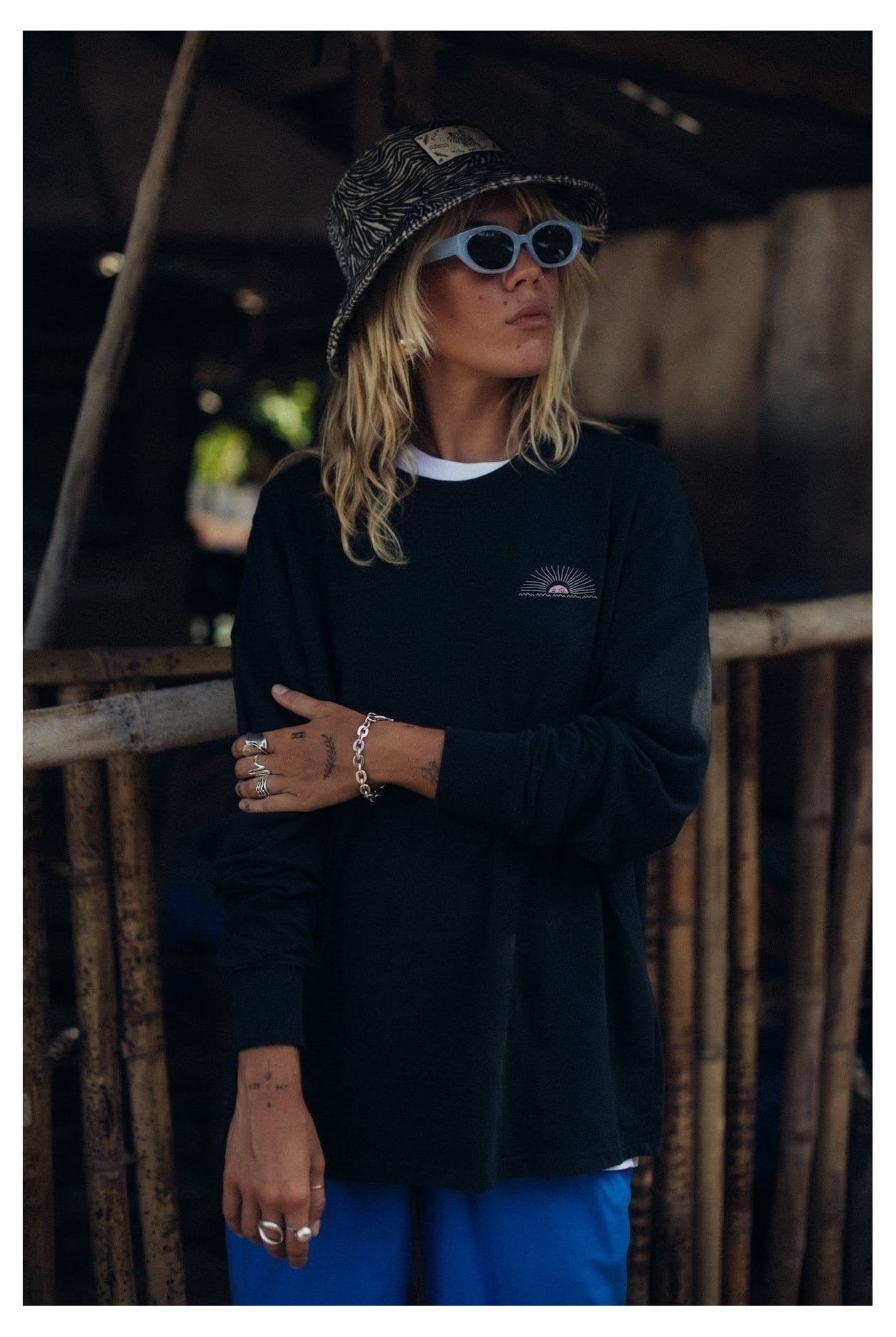 Let Angels Surf LS - Acid Black Let Angels Surf LS - Acid Black