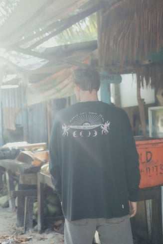 Let Angels Surf LS - Acid Black