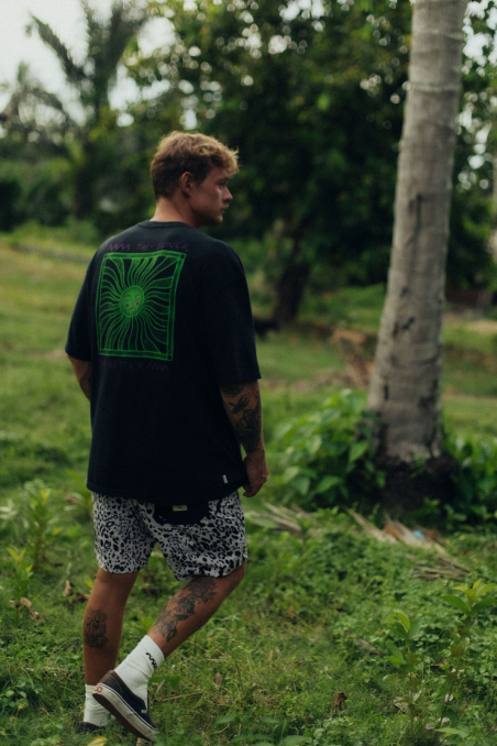 Suner Better Tee - Acid Black Suner Better Tee - Acid Black