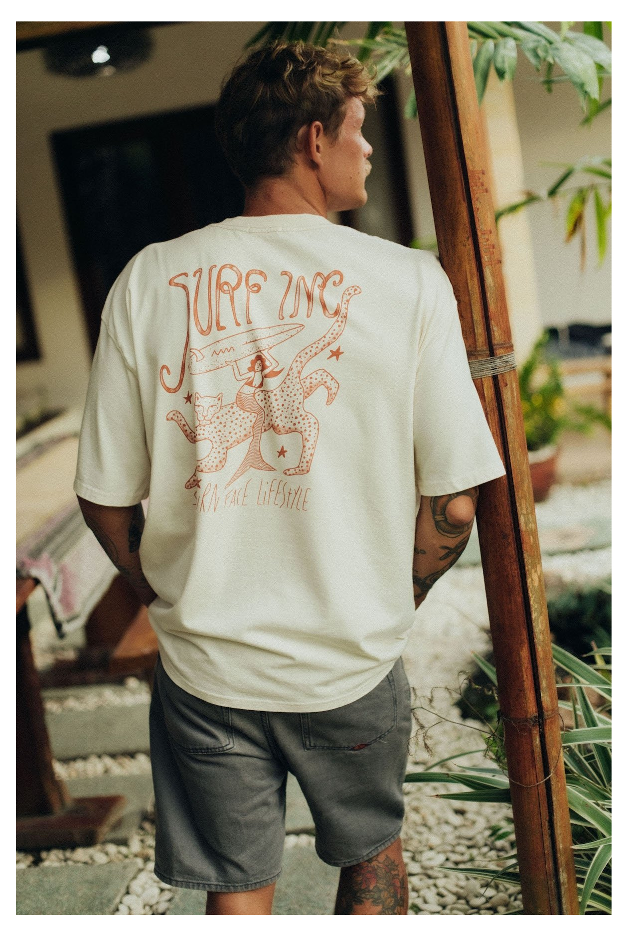 Sunburn Tee - Super Natural