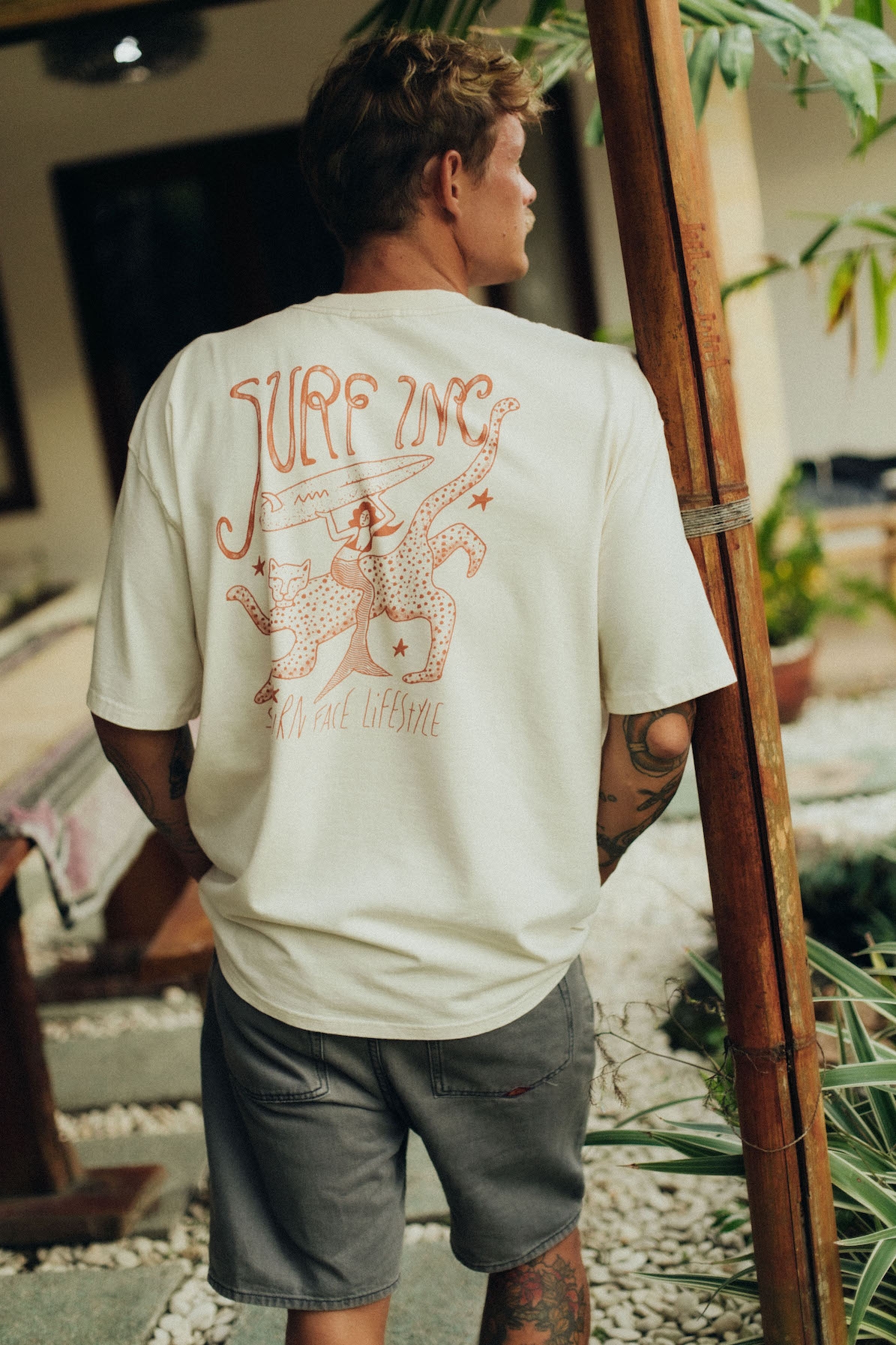 Sunburn Tee - Super Natural