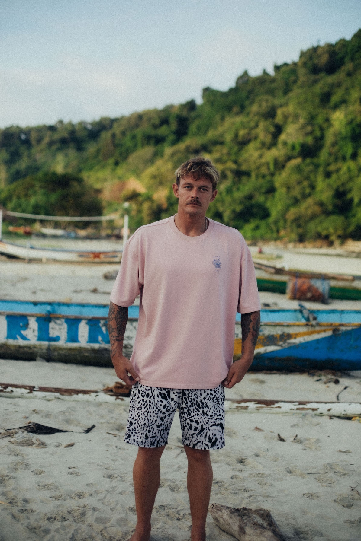 Wave Tiger Tee - Pink Kush