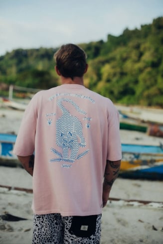 Wave Tiger Tee - Pink Kush