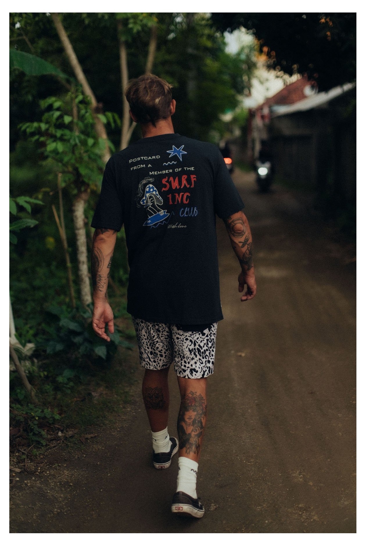 Shrooms Member Tee - Acid Black | Surf Inc. Shrooms Member Tee - Acid Black | Surf Inc.