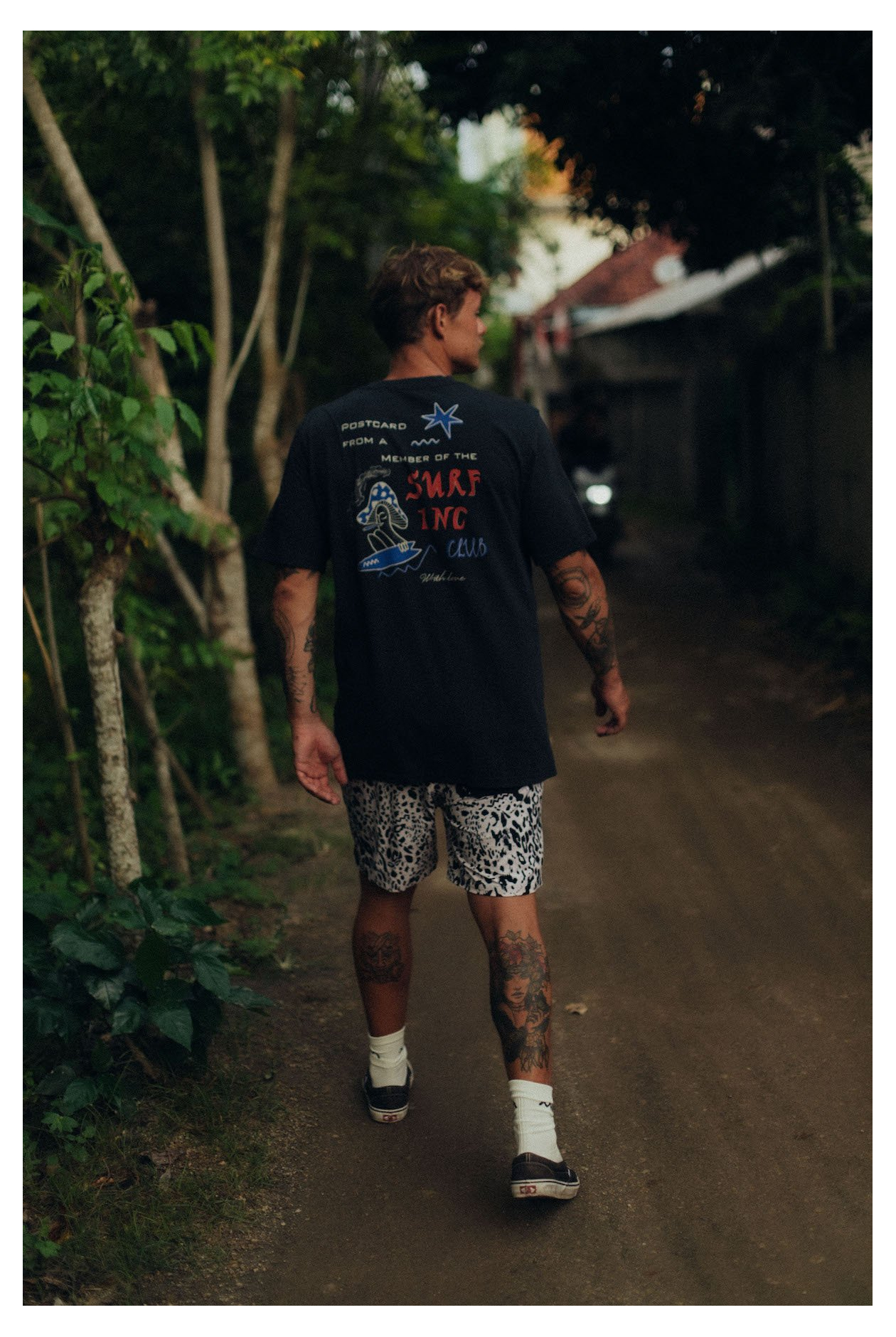 Shrooms Member Tee - Acid Black | Surf Inc. Shrooms Member Tee - Acid Black | Surf Inc.
