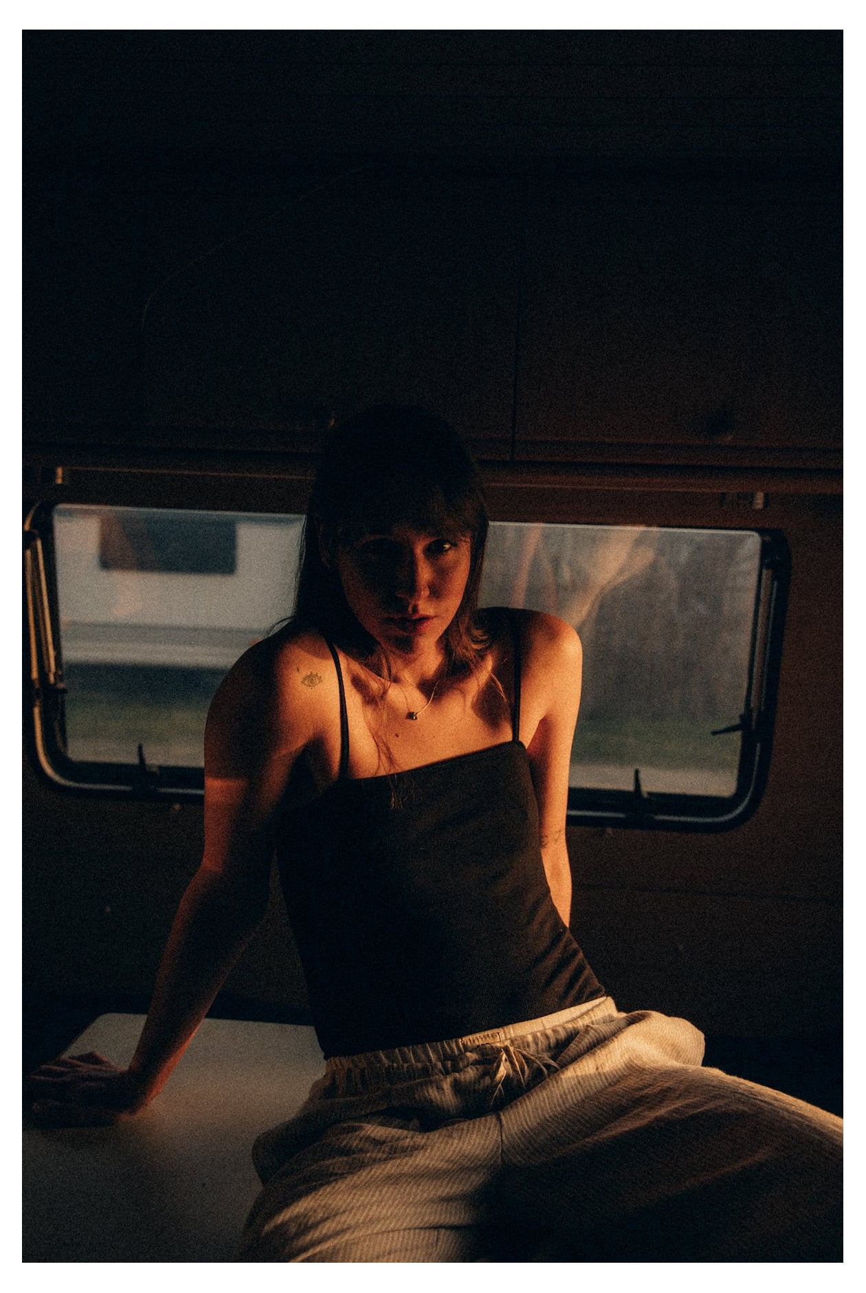 Straight Line Body - Space Black Straight Line Body - Space Black