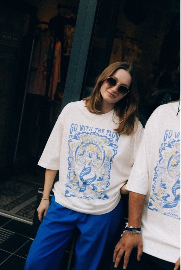 House Of Mermaids Box Tee - Vintage White House Of Mermaids Box Tee - Vintage White