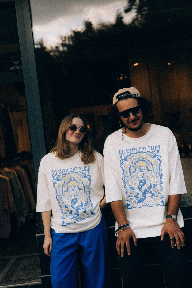 House Of Mermaids Box Tee - Vintage White House Of Mermaids Box Tee - Vintage White