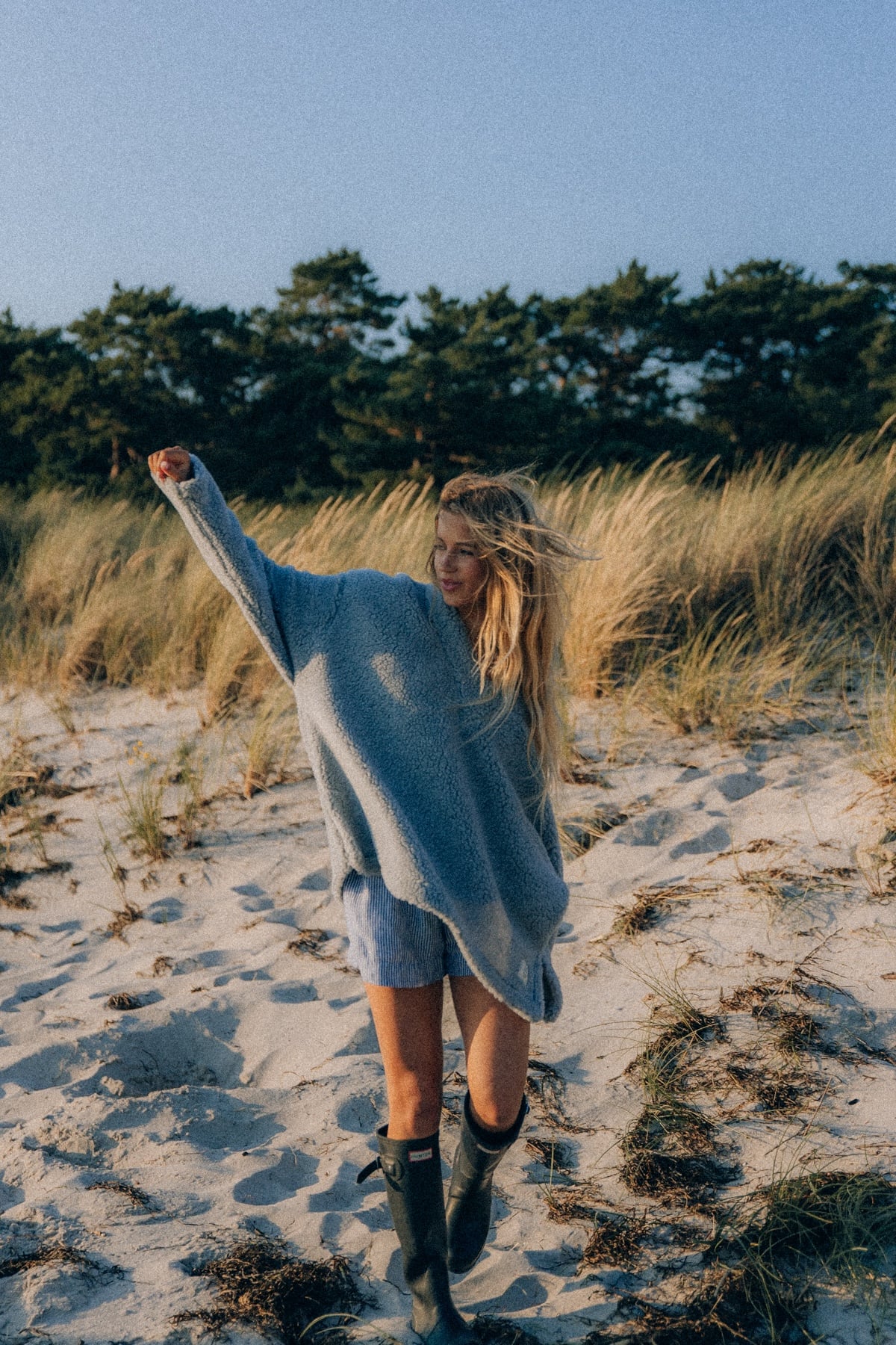 V Collar Sherpa Sweat - Grey