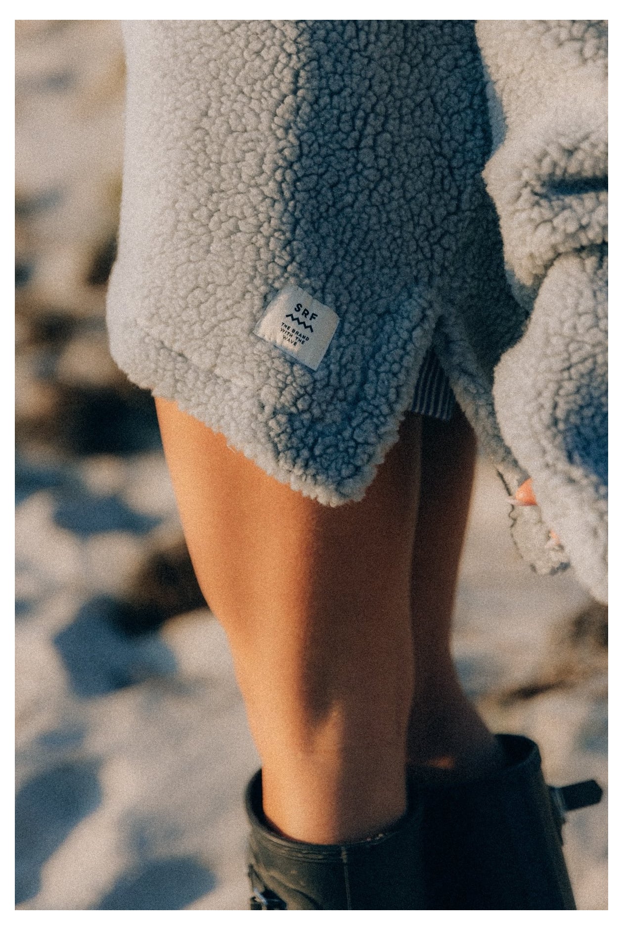 V Collar Sherpa Sweat - Grey V Collar Sherpa Sweat - Grey