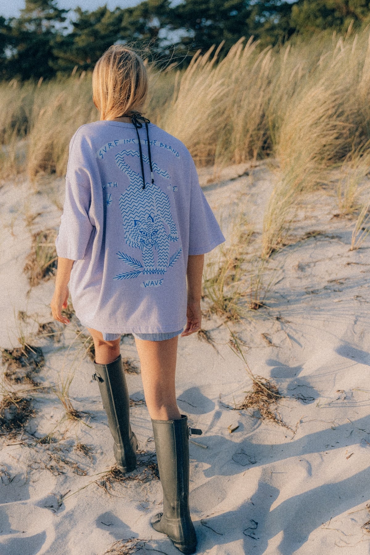 Wave Tiger Tee - Purple Haze