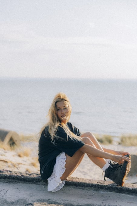 De'la Chill Tee - Acid Black De'la Chill Tee - Acid Black