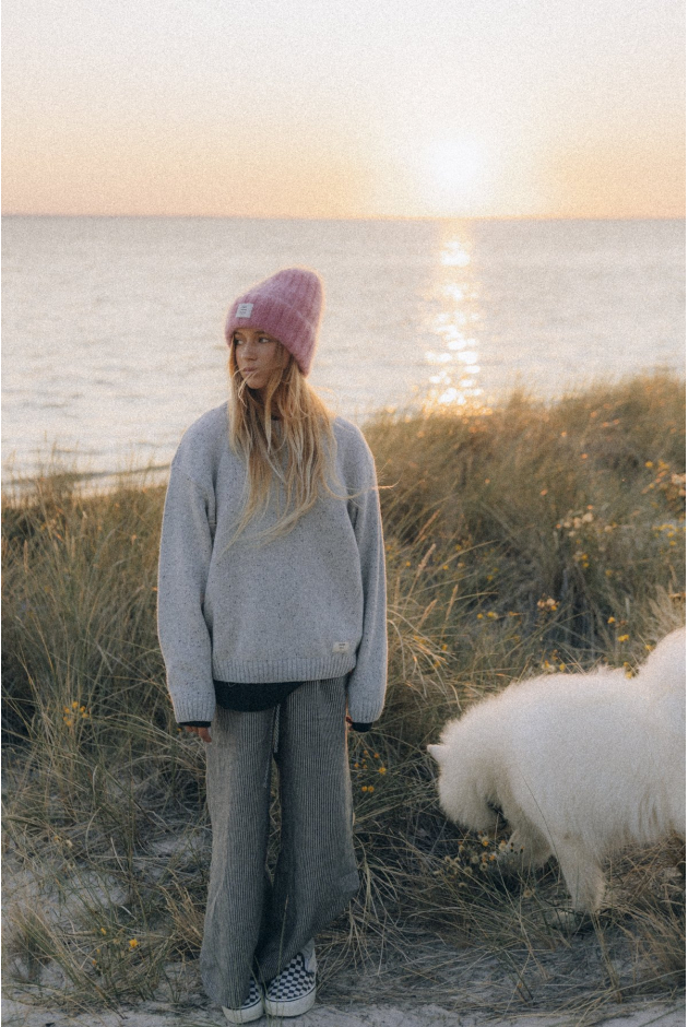 Olivia SRF Beanie - Dirty Pink Olivia SRF Beanie - Dirty Pink