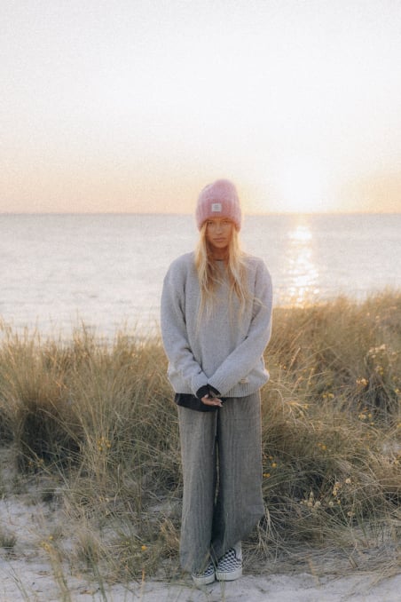 Beach Bum Sweater - Light Grey Beach Bum Sweater - Light Grey