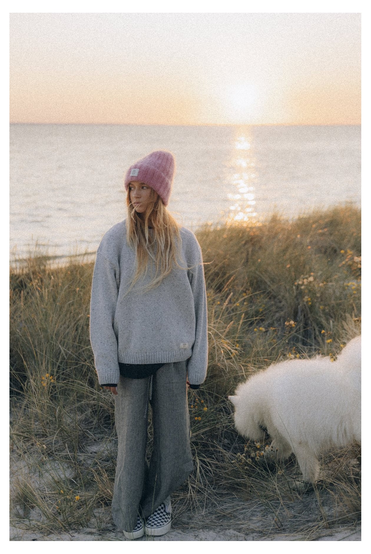 Beach Bum Sweater - Light Grey