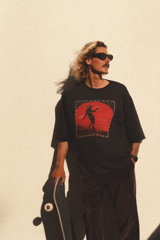 Too Good To Be True Box Tee - Acid Black