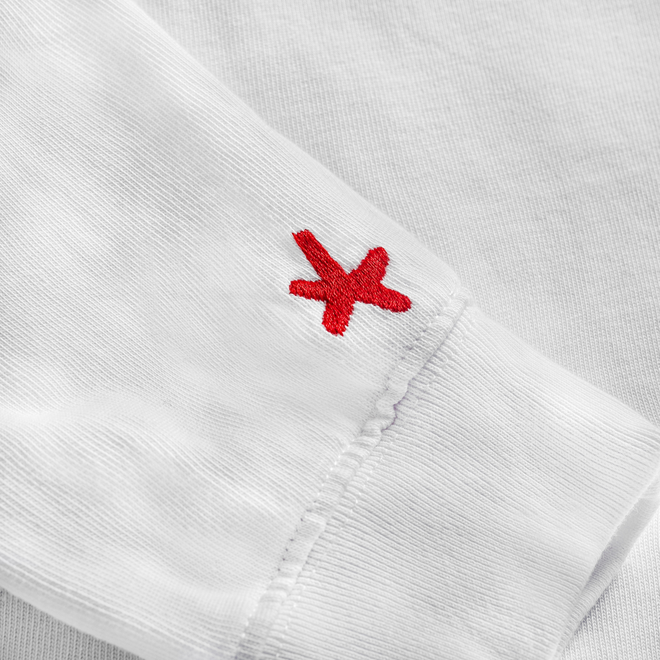 Feel Amazing LS - Paper White