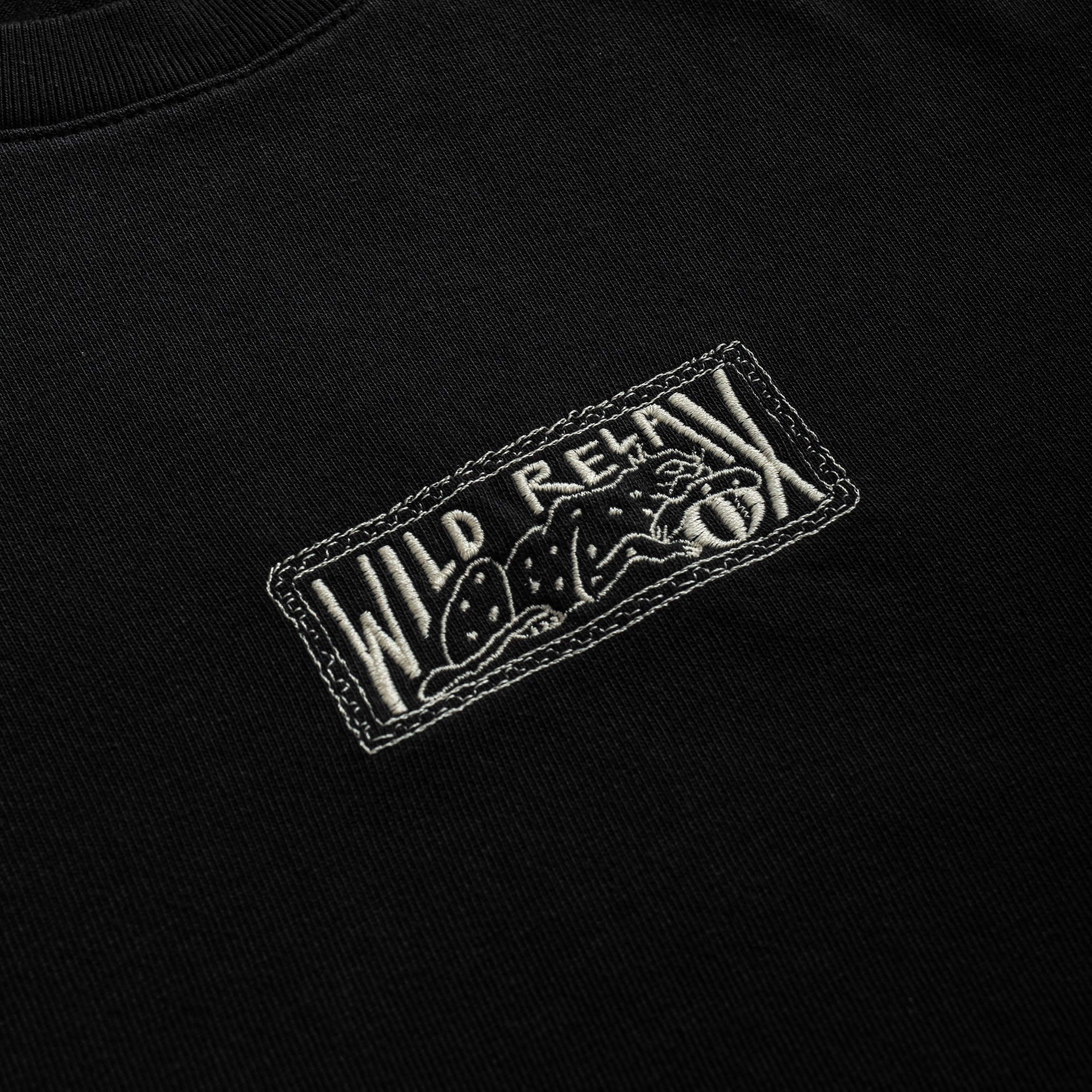 Wild Relax Tee - Acid Black
