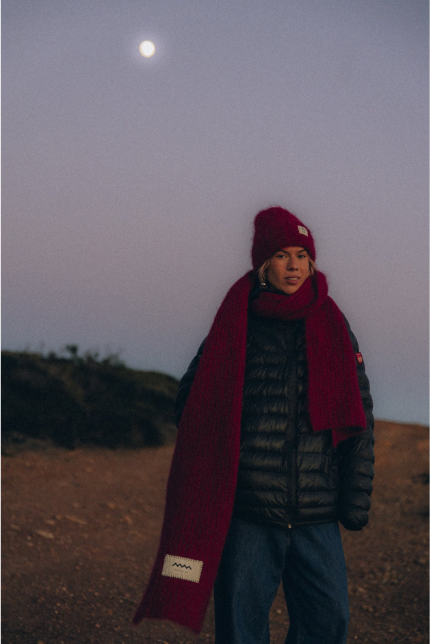 Olivia SRF Beanie - Crimson Crush Olivia SRF Beanie - Crimson Crush