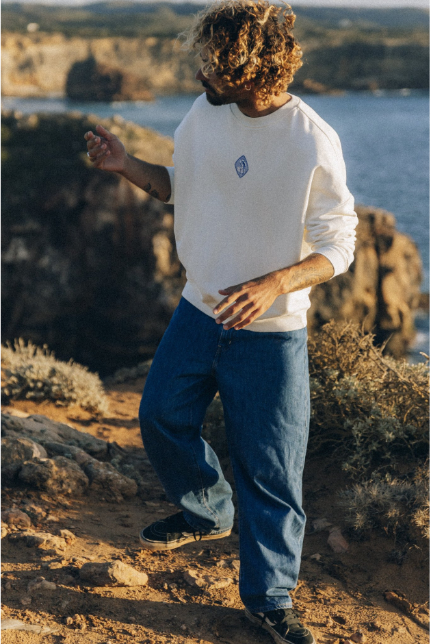 Feel Amazing Sweat - Vintage White Feel Amazing Sweat - Vintage White