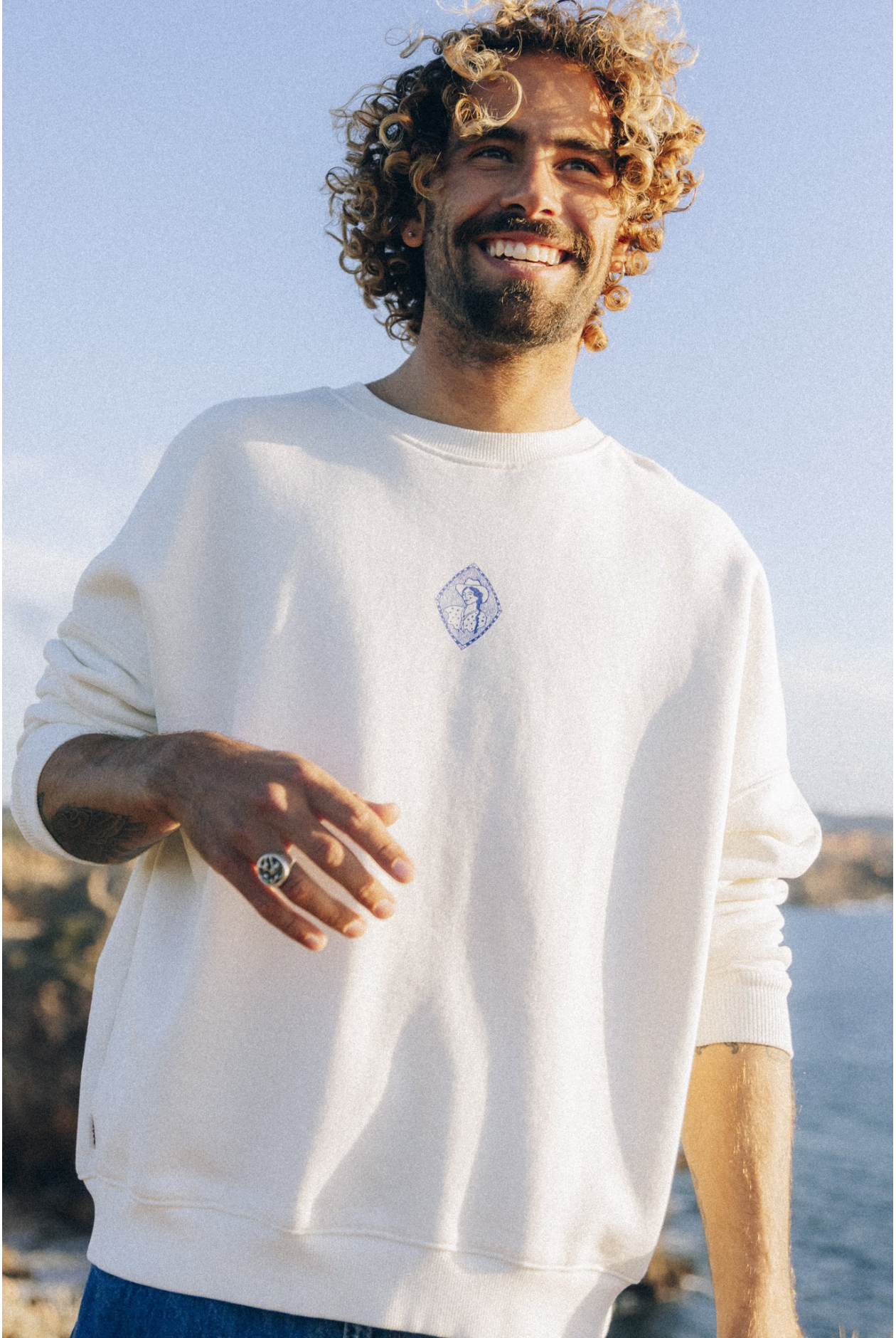 Feel Amazing Sweat - Vintage White Feel Amazing Sweat - Vintage White