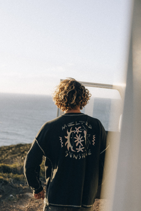 Melted Sunshine Double Sun LS - Acid Black Melted Sunshine Double Sun LS - Acid Black
