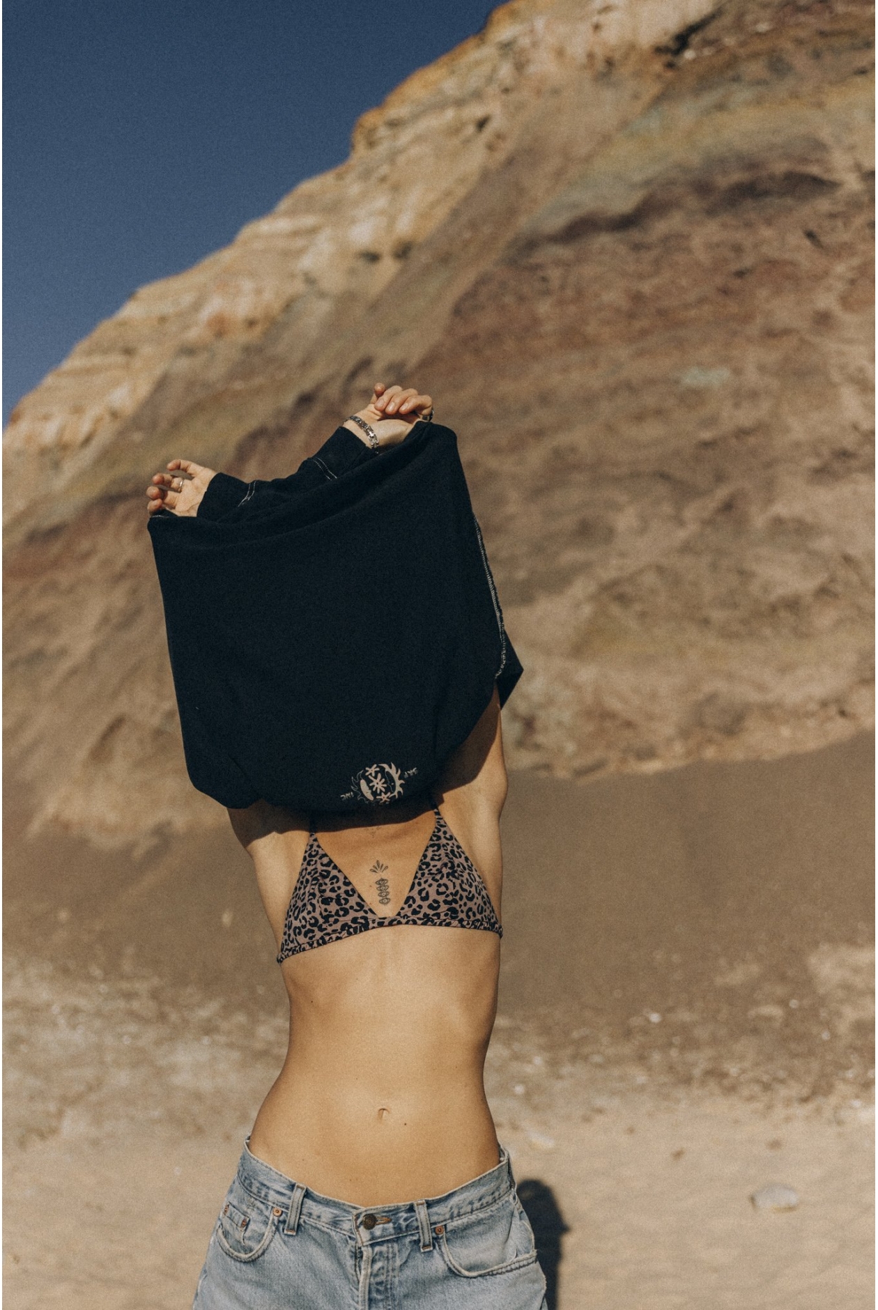 Melted Sunshine Double Sun LS - Acid Black | Surf Melted Sunshine Double Sun LS - Acid Black | Surf