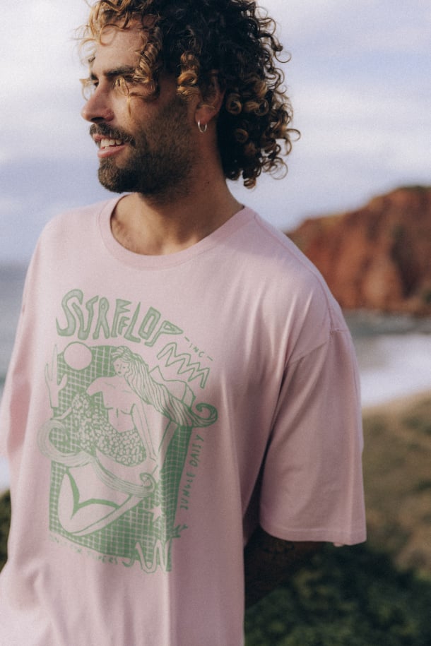 Flippers Tee - Pink Kush